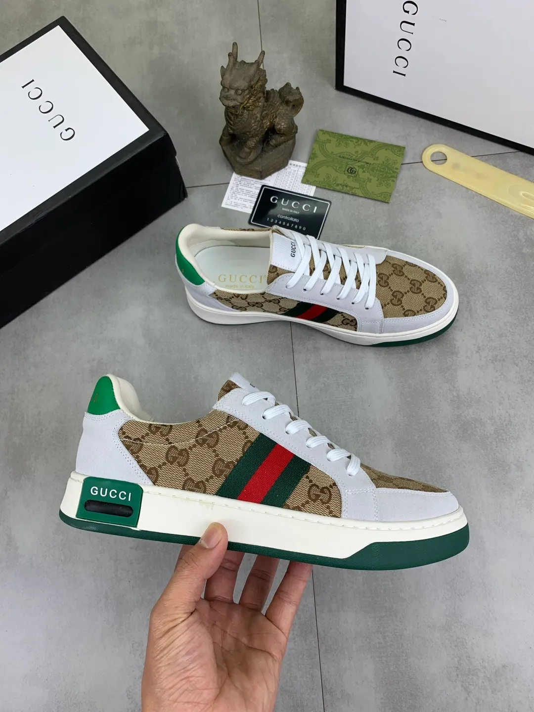 Men's men's shoes 💰P420💰【New model】 🆘 The latest model from Gucci official website🎁Classic casual and fashionable men's shoes👟Best model💥The style is simple and elegant, exclusive for trendy men. Unique official website latest brand elements👑Gucci original decoration, fashionable and generous, the fabric is made of original soft calfskin➕Comfortable soft pigskin lining ✅Wear-resistant rubber outsole specified on the official website_Full of elasticity, the classic model taken at the counter 🎬Color: 3️⃣colors available😍Number of codes: 38-44 (45 46 customized)